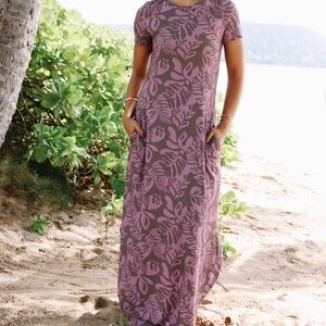 Lexbreezy Pua Lauae Dress (discontinued dress).